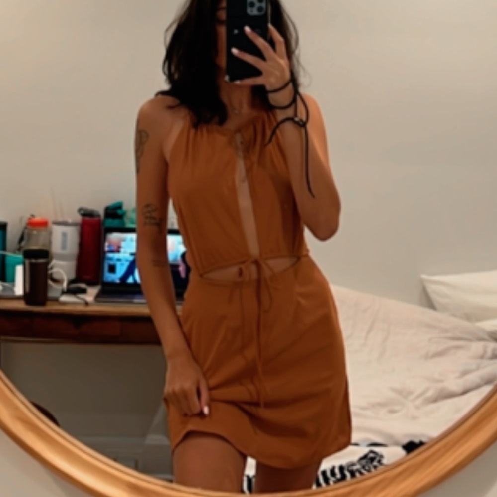 Cute short beige/brown dress